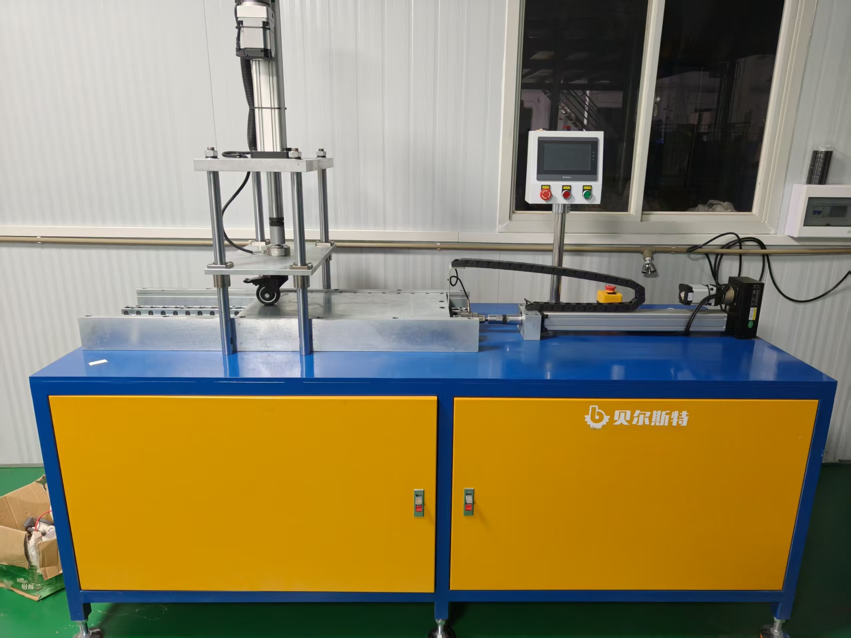 Caster vertical load and compression test close-up