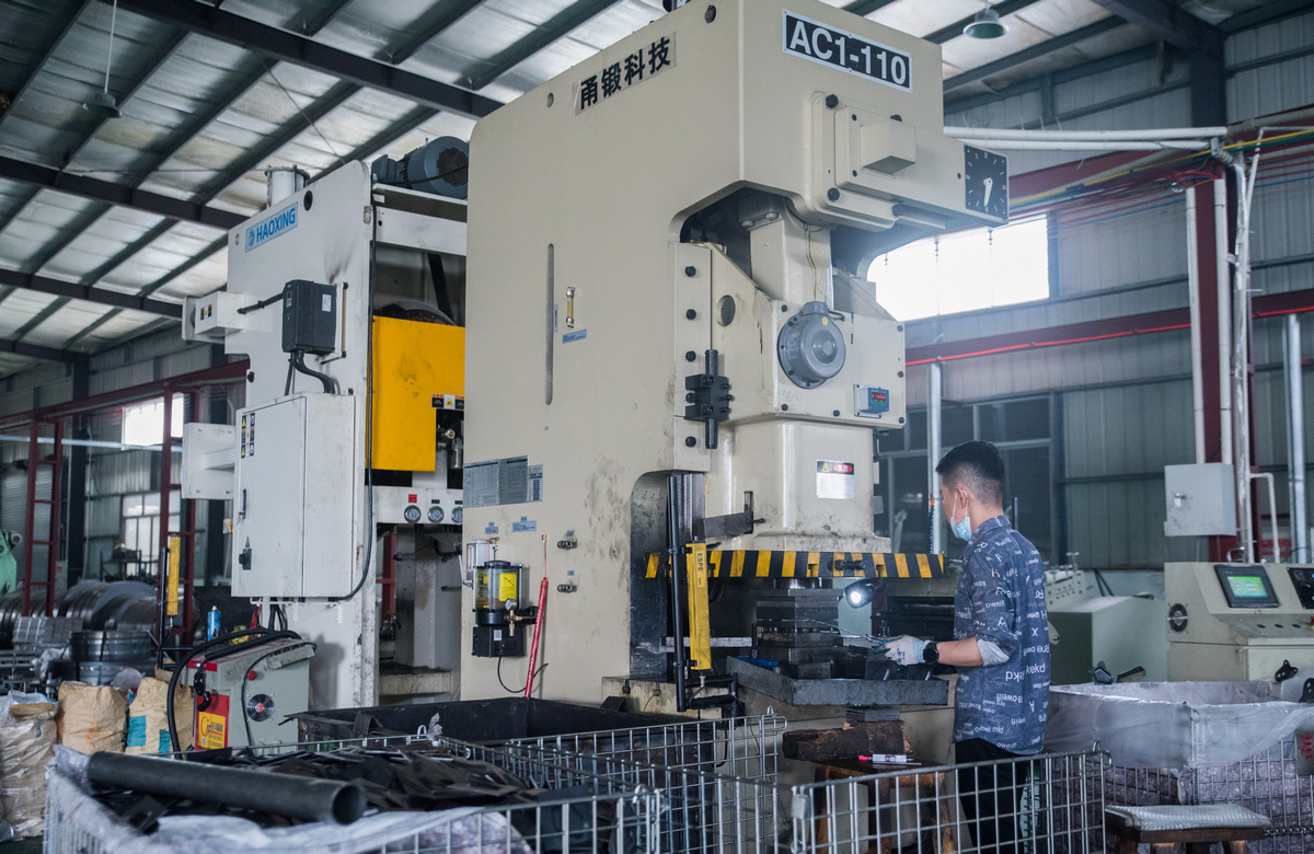 600sqm Injection Workshop
